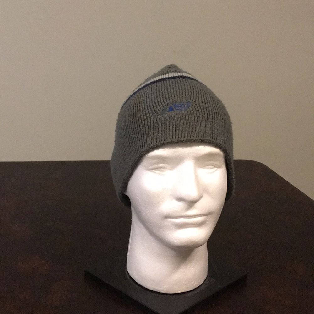 Blue and Gray Snowboarding hat